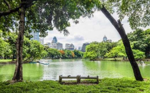 曼谷著名旅游景点排名前十，大皇宫占据首位